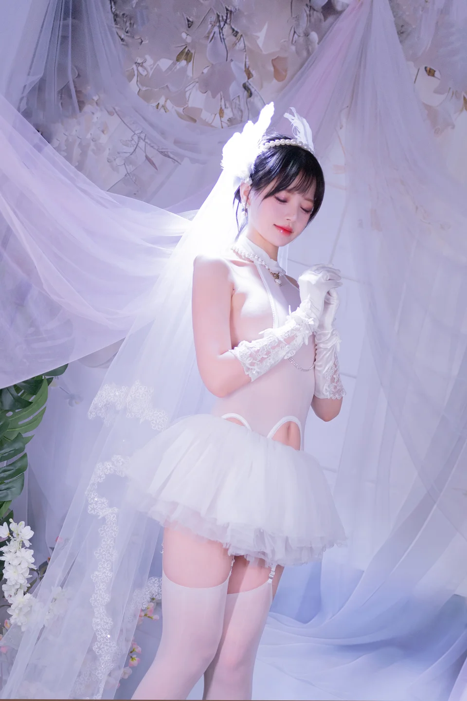 星黛鹿鹿 - No.015 白丝花嫁 [53P-576MB]